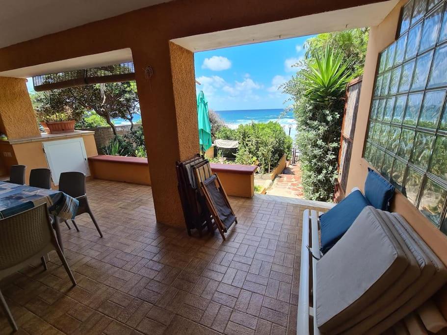 Casa Sulla Spiaggia A Porto Alabe P 3187 Exterior foto